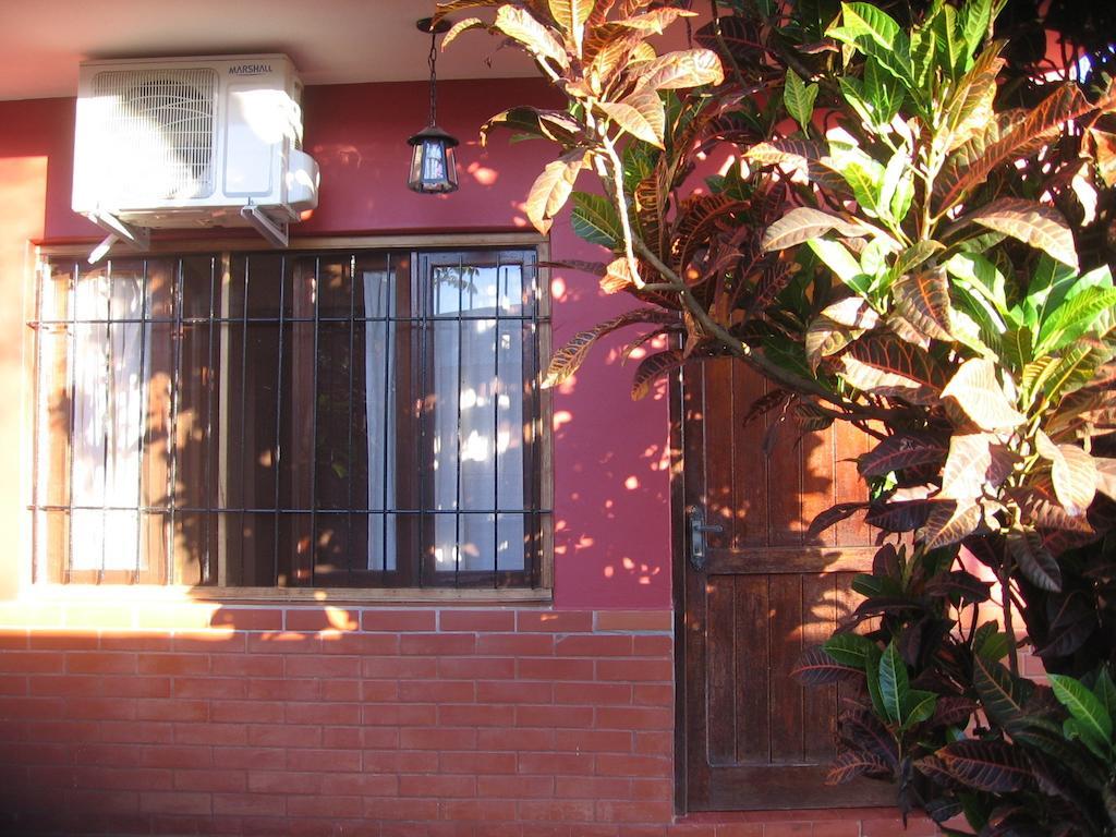 Alecrin Apart Puerto Iguazu Exterior photo